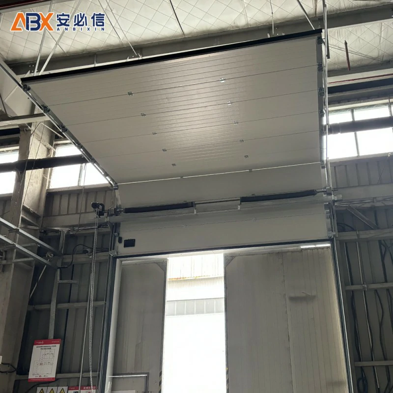 雅安市分段式滑升门